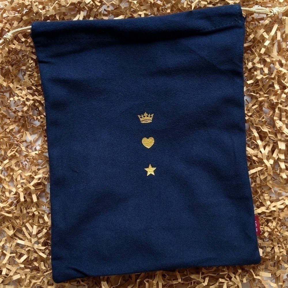 ipsy Gold Crown Heart Star Royal Blue Velvet Glam Bag Plus November 2021 - Picture 2 of 10